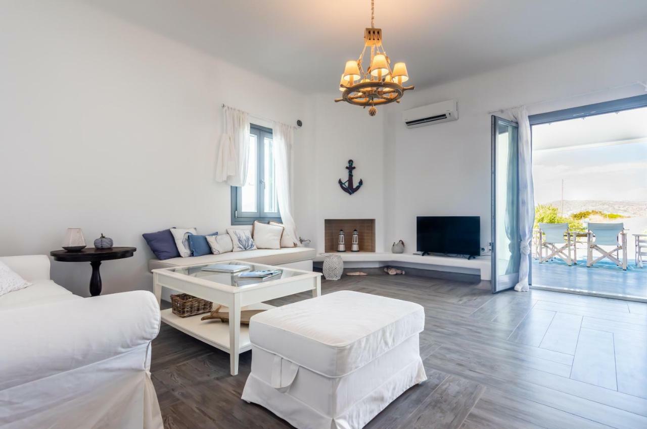Milian Suite Adamantas  Luaran gambar