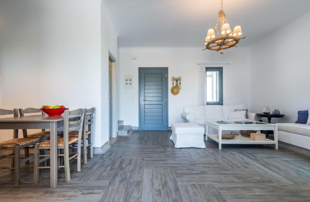 Milian Suite Adamantas  Luaran gambar